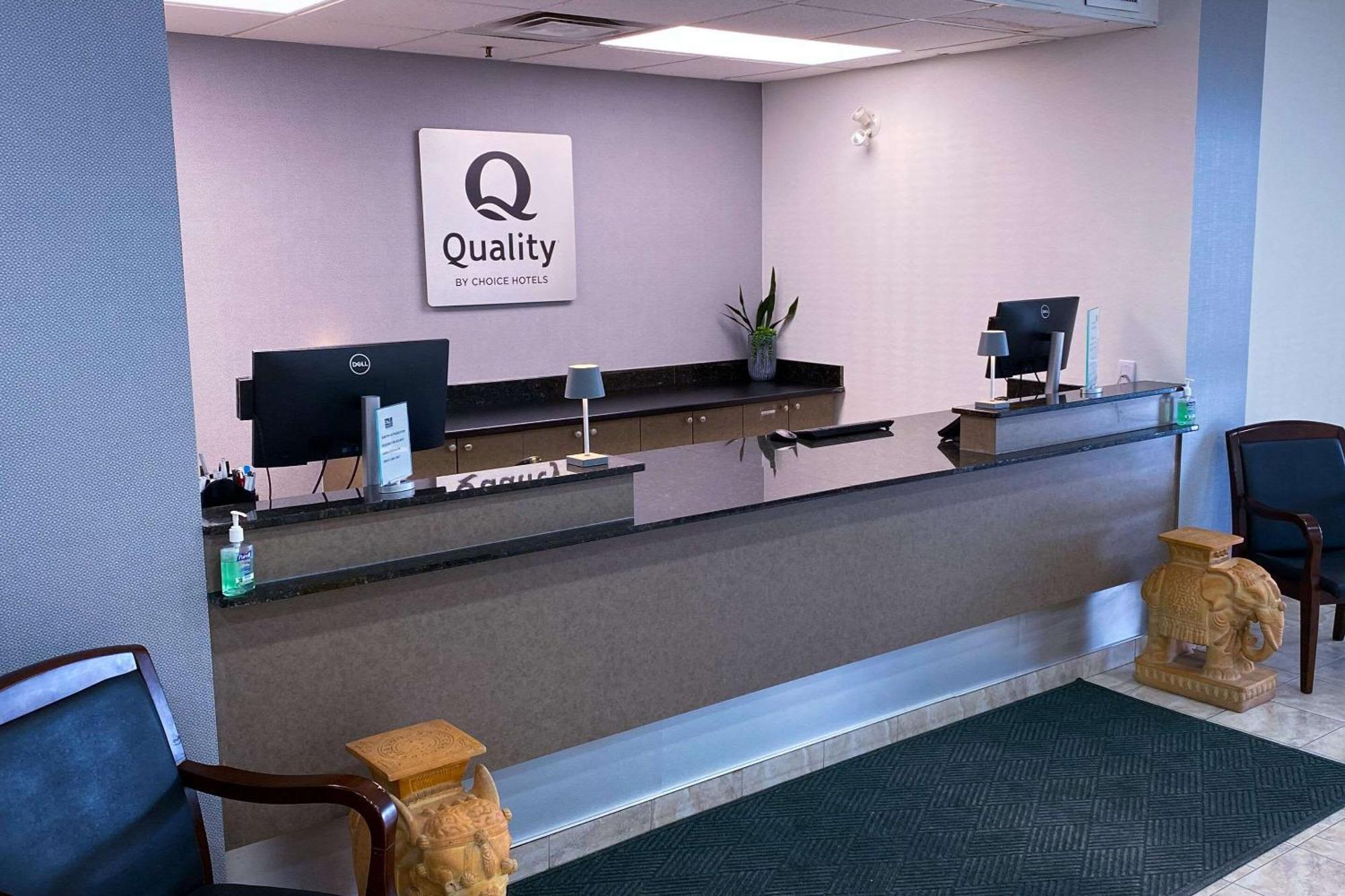 Quality Inn Ottawa Exterior foto